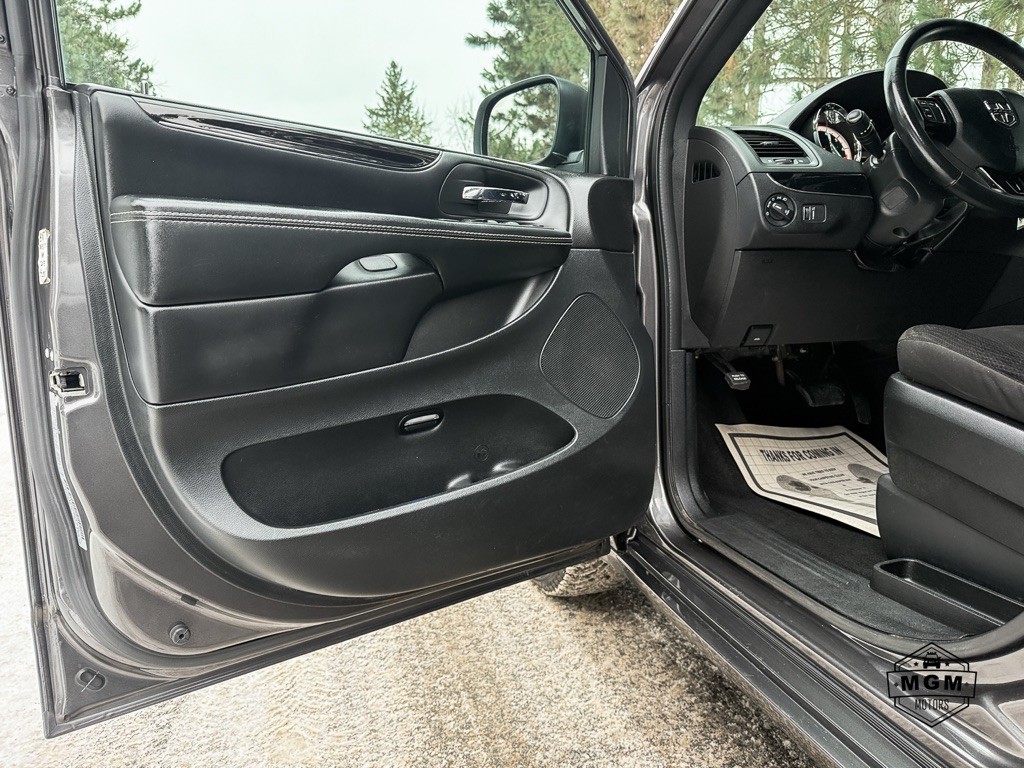 2018 Dodge Grand Caravan Image 9