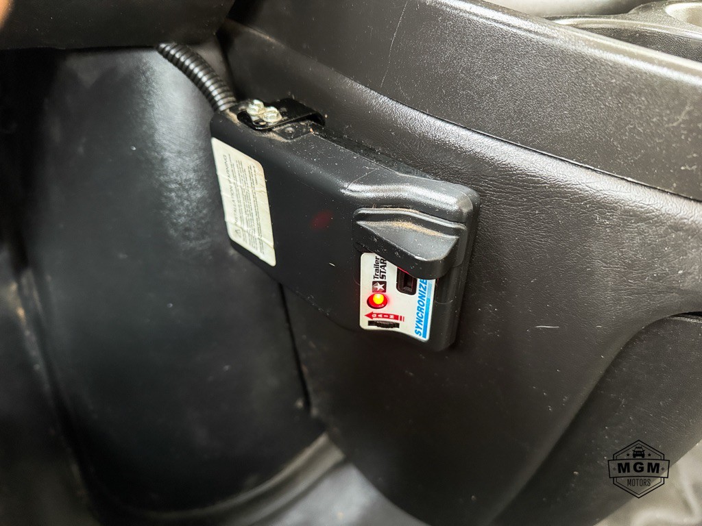 2017 Chevrolet Express Image 17