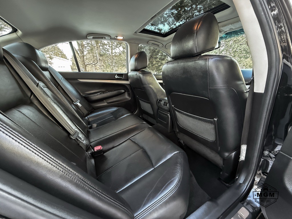 2008 INFINITI G35 Image 12