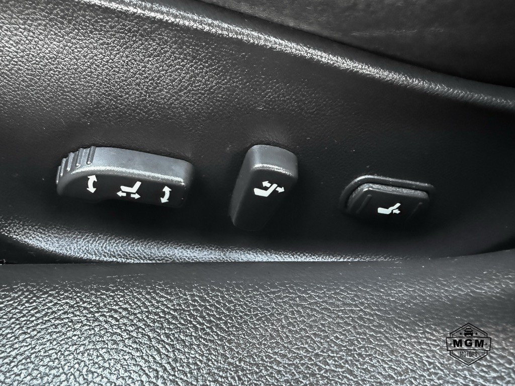 2008 INFINITI G35 Image 17