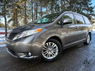 Image for 2012 Toyota Sienna XLE ID: 7116852