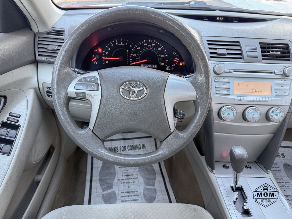 2008 Toyota Camry Image 17
