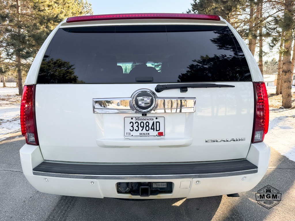 2007 Cadillac Escalade Image 4