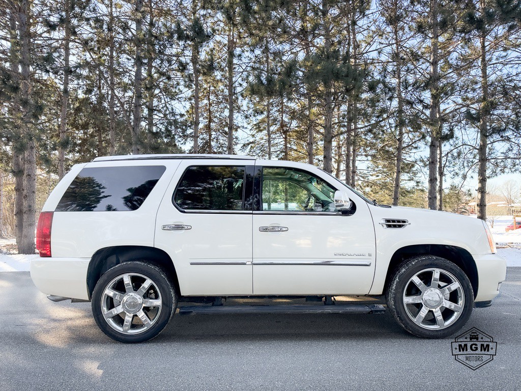 2007 Cadillac Escalade Image 6