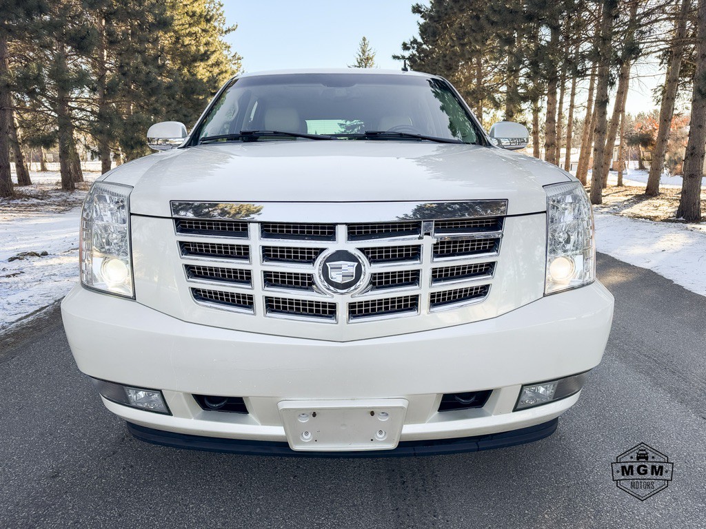 2007 Cadillac Escalade Image 8