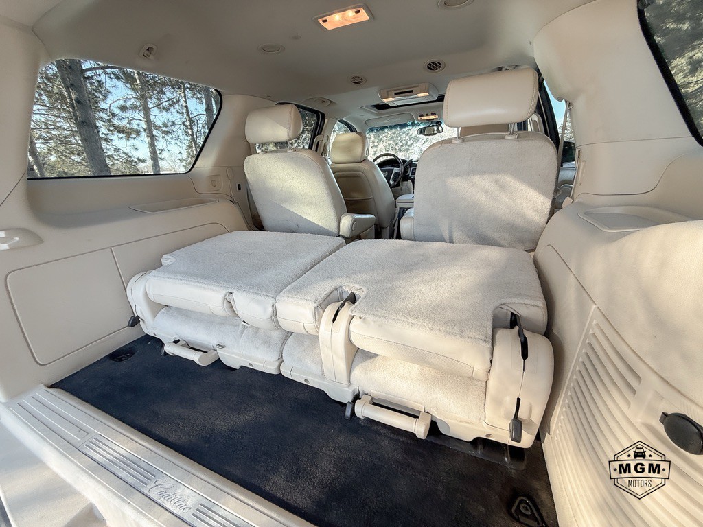 2007 Cadillac Escalade Image 13