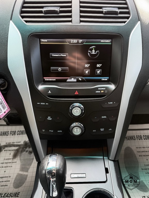 2015 Ford Explorer Image 17