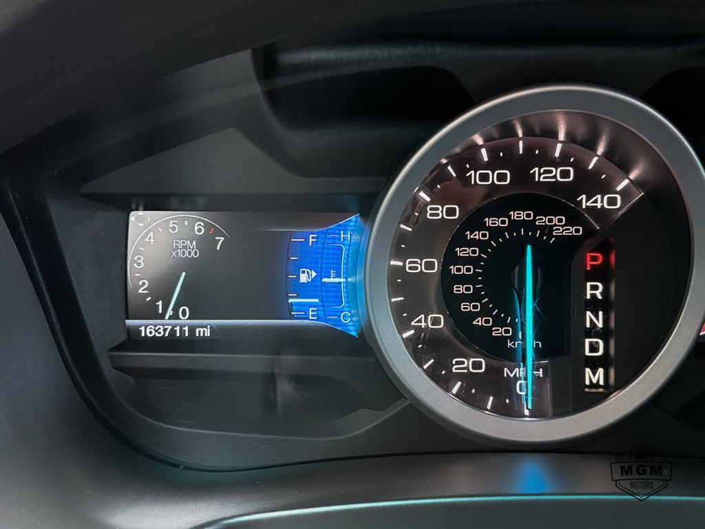 2015 Ford Explorer Image 21