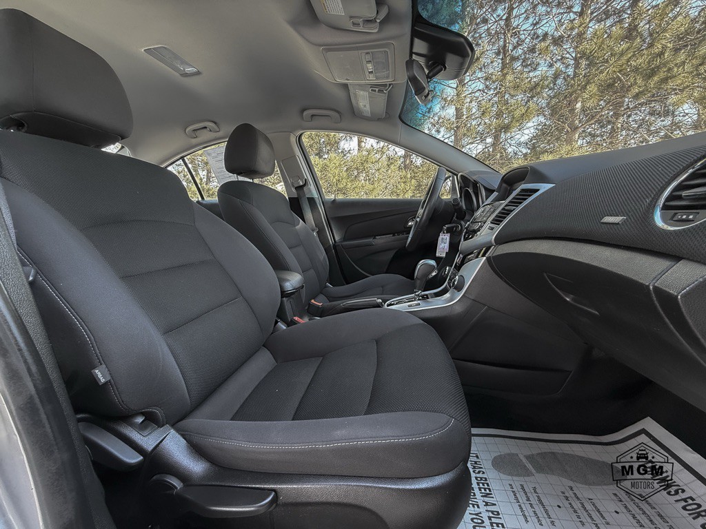 2016 Chevrolet Cruze Image 13