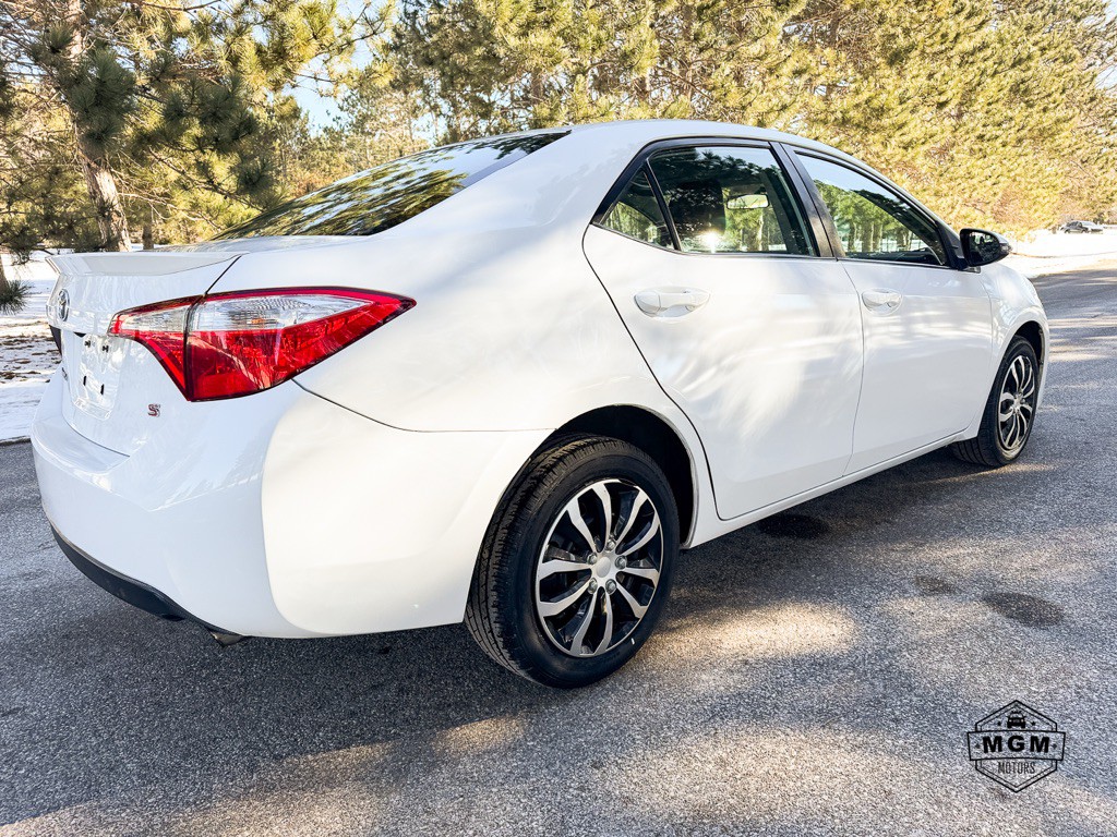 2016 Toyota Corolla Image 5