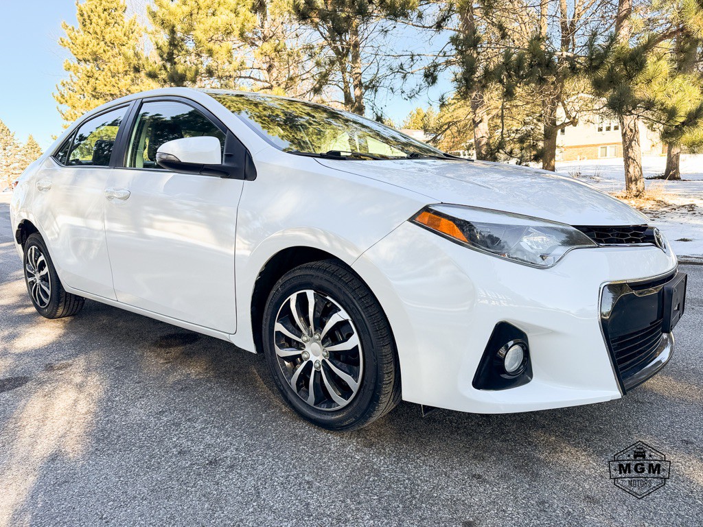 2016 Toyota Corolla Image 7