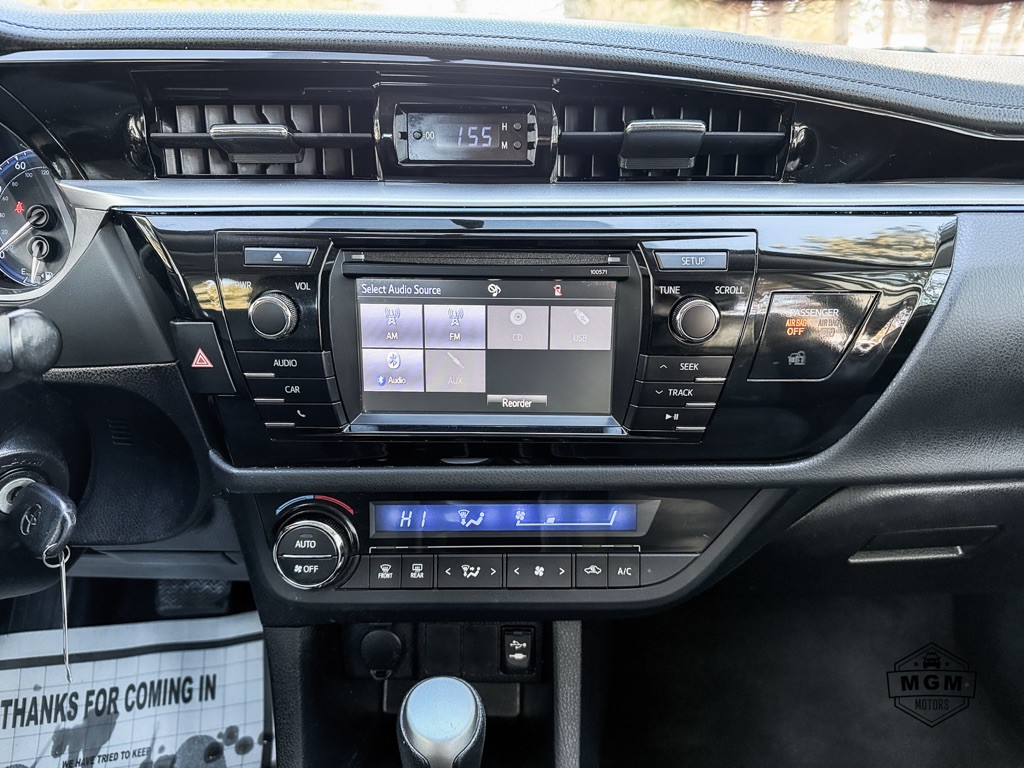 2016 Toyota Corolla Image 15