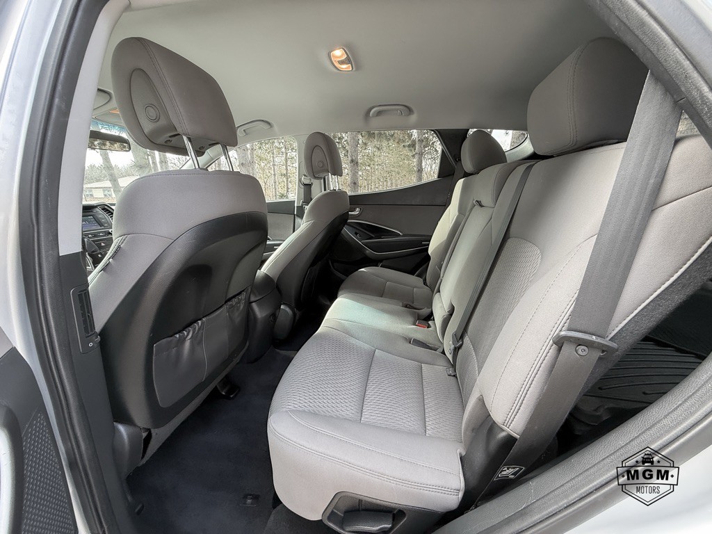 2017 Hyundai Santa Fe Sport Image 11