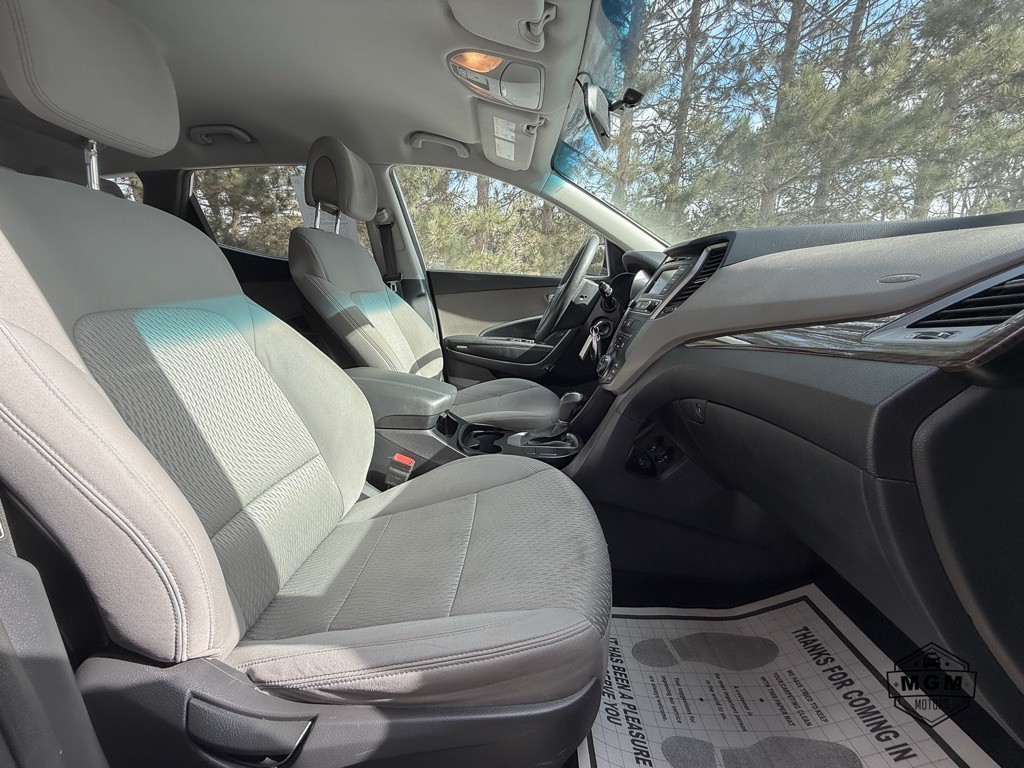 2017 Hyundai Santa Fe Sport Image 14
