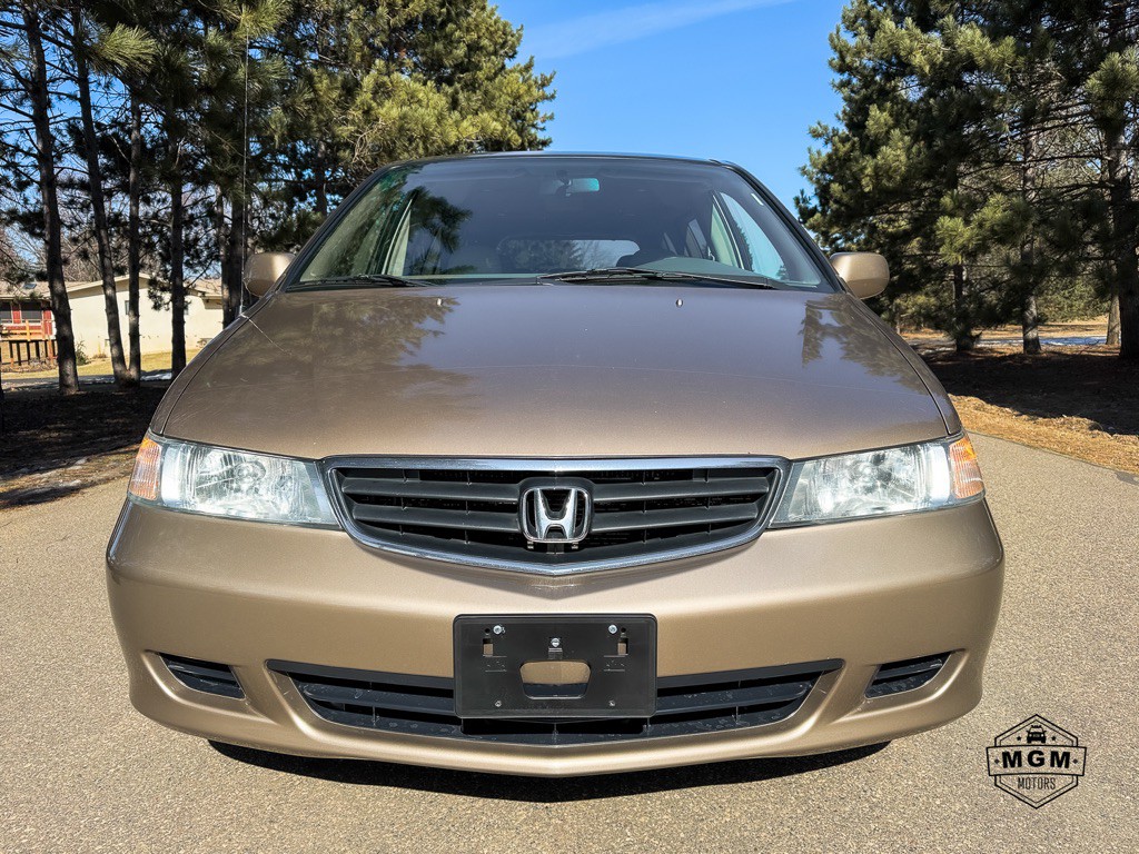 2004 Honda Odyssey Image 8