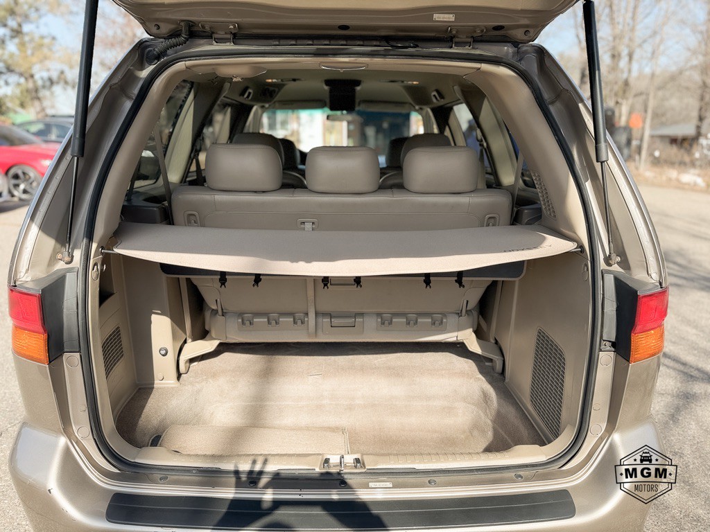 2004 Honda Odyssey Image 12