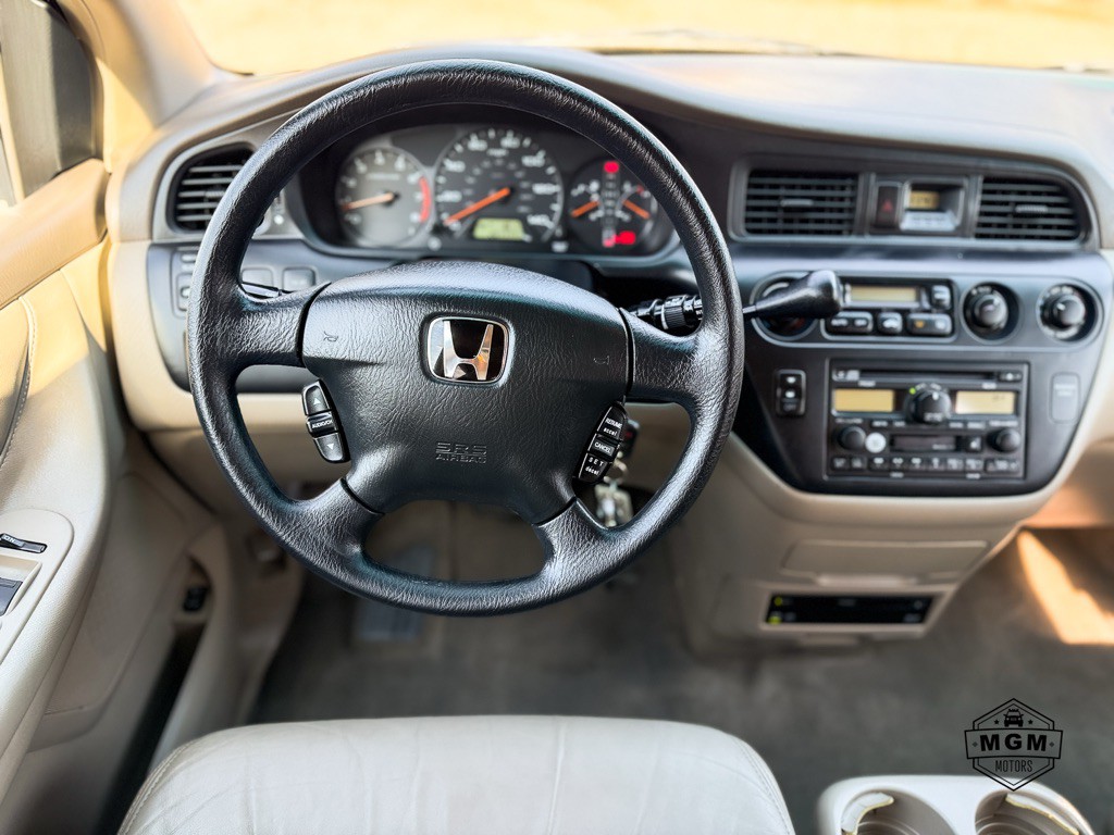2004 Honda Odyssey Image 17