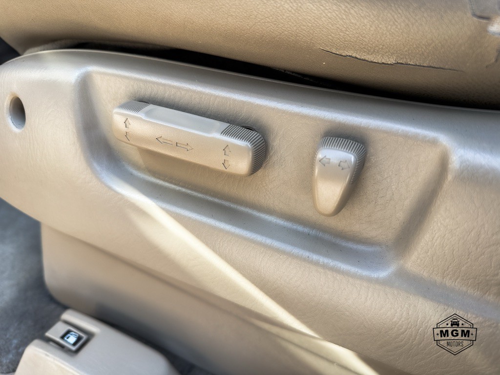 2004 Honda Odyssey Image 19