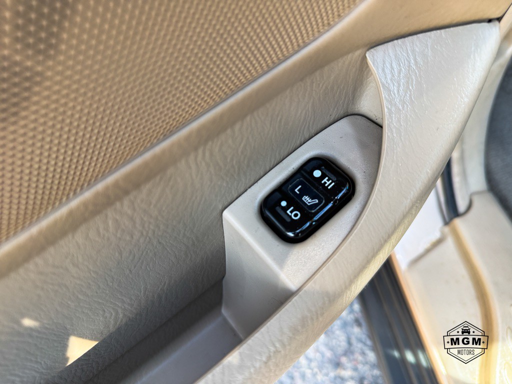 2004 Honda Odyssey Image 20