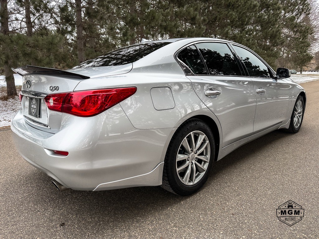 2014 INFINITI Q50 Image 5