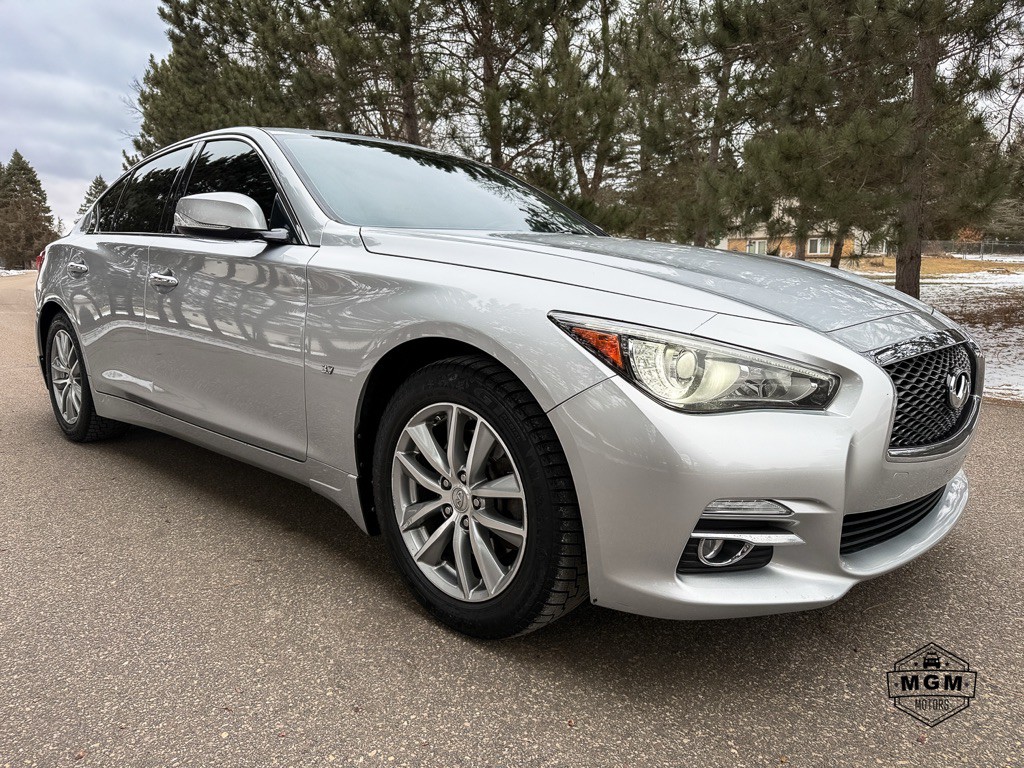2014 INFINITI Q50 Image 7