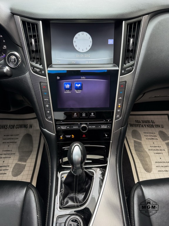 2014 INFINITI Q50 Image 16