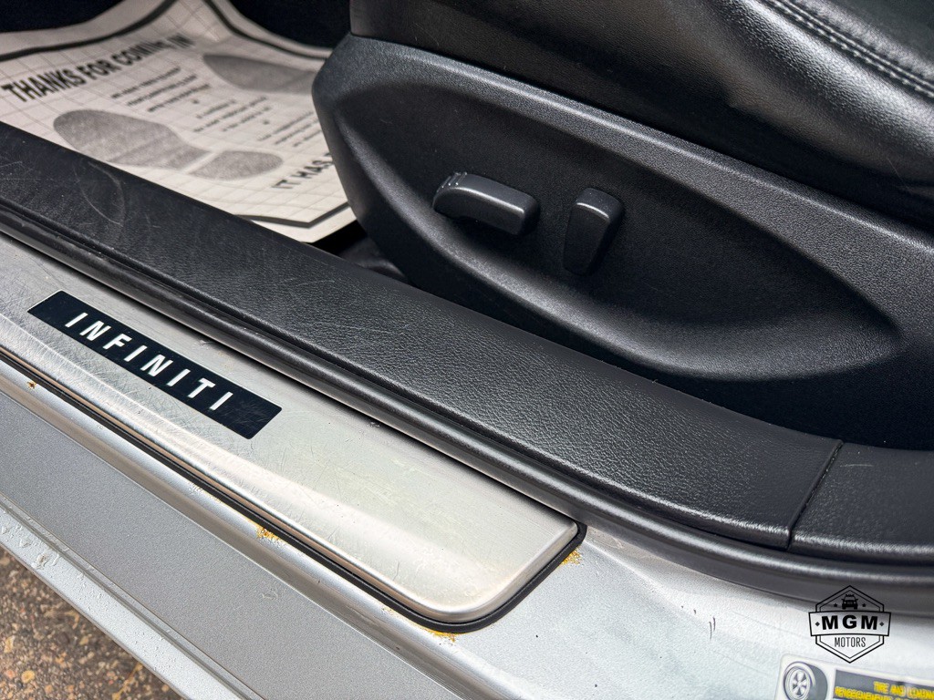 2014 INFINITI Q50 Image 19