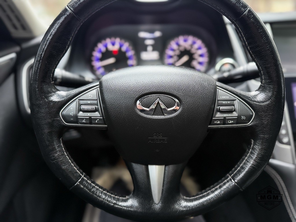 2014 INFINITI Q50 Image 24