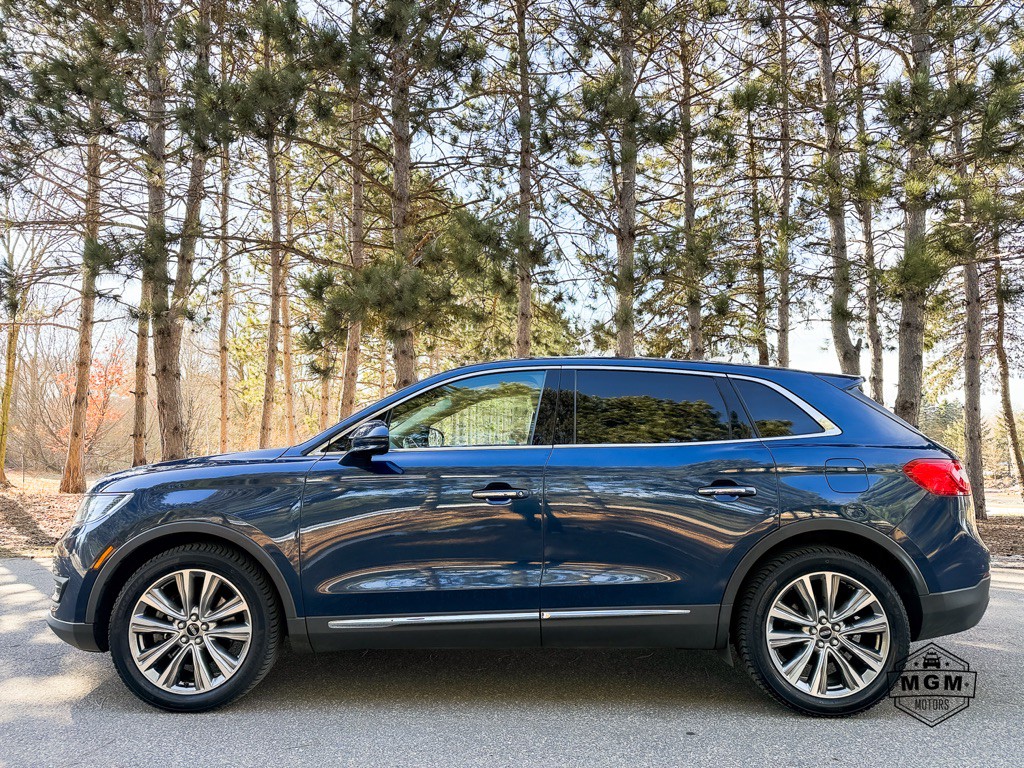 2017 Lincoln MKX Image 2
