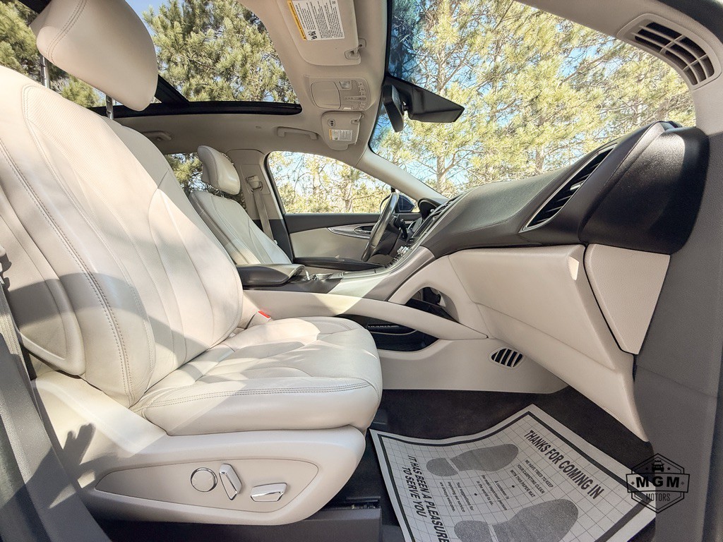 2017 Lincoln MKX Image 14