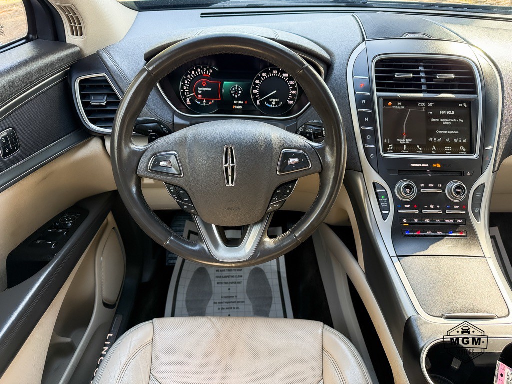 2017 Lincoln MKX Image 17