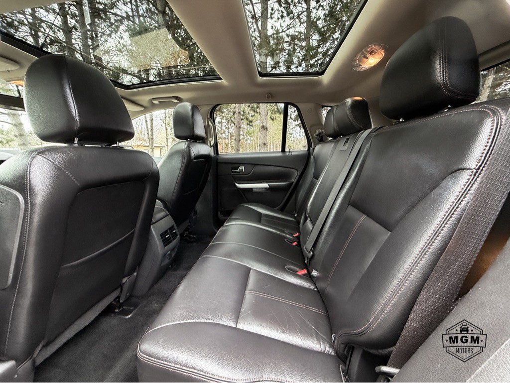 2012 Ford Edge Image 11