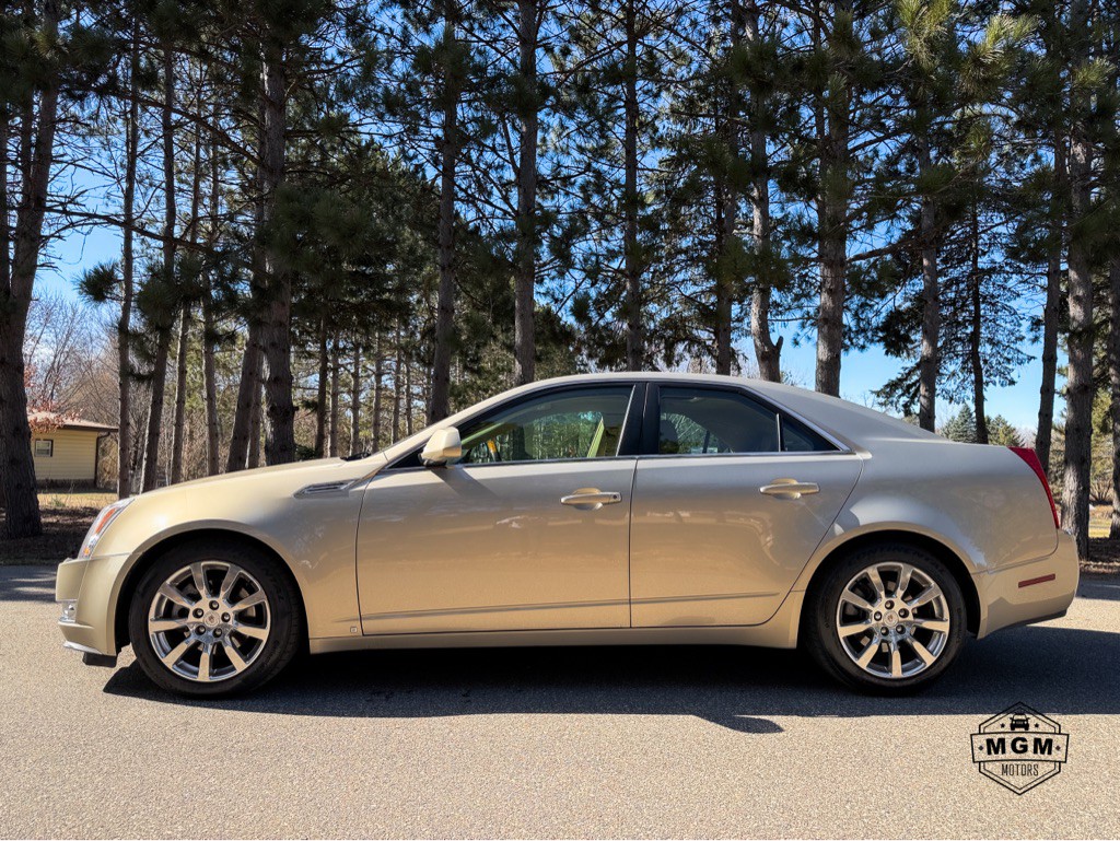 2009 Cadillac CTS Image 2