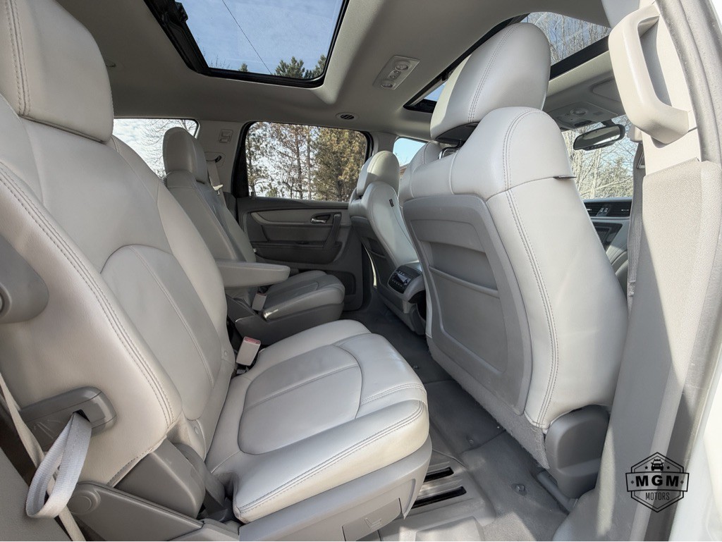 2015 Chevrolet Traverse Image 14