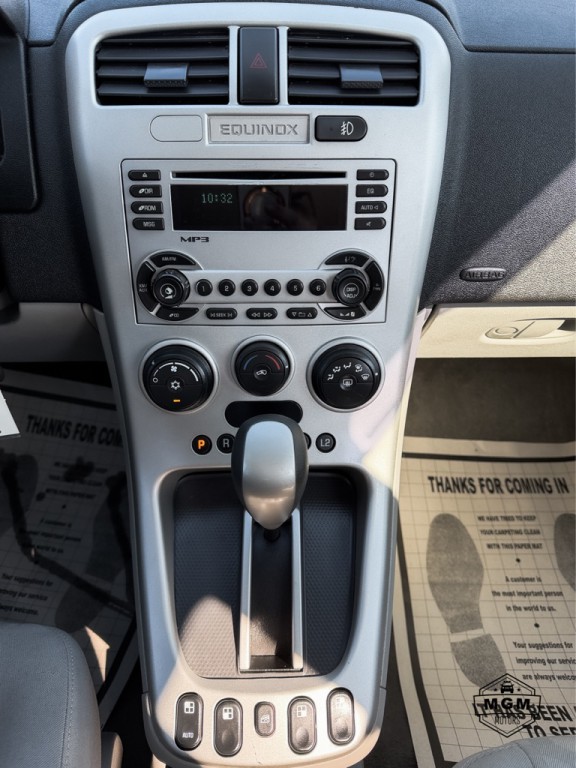 2006 Chevrolet Equinox Image 15