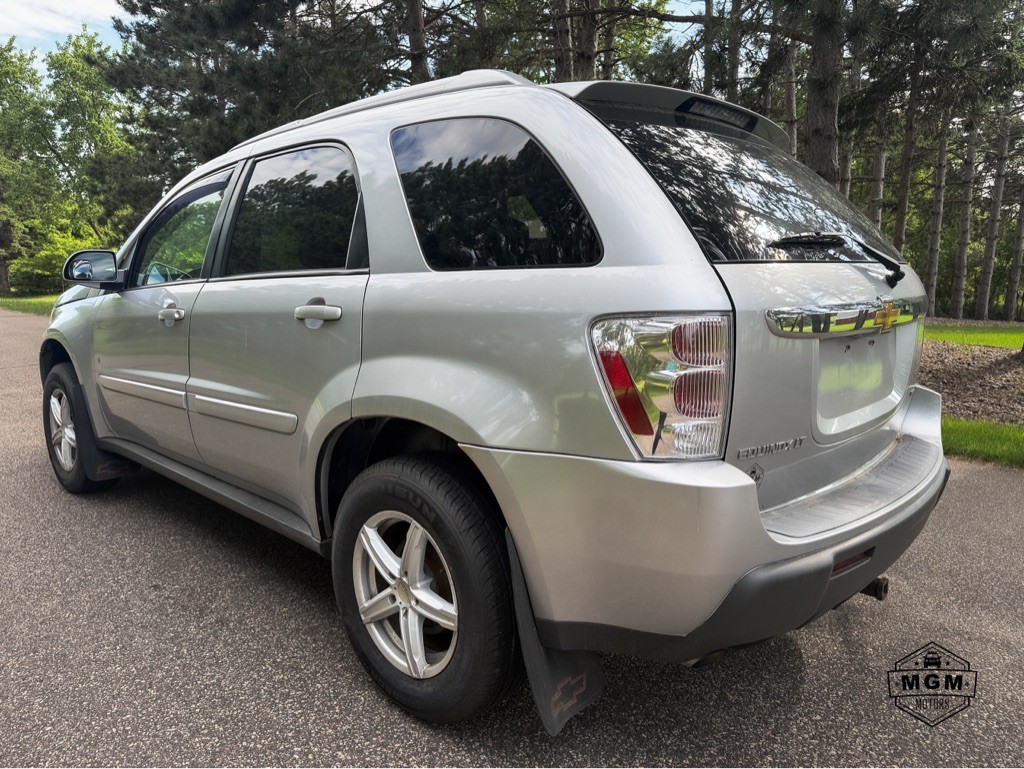 2006 Chevrolet Equinox Image 3