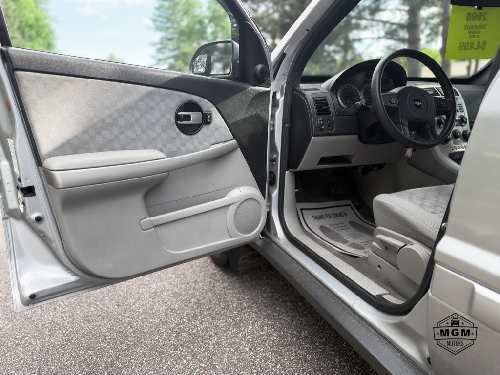 2006 Chevrolet Equinox Image 9