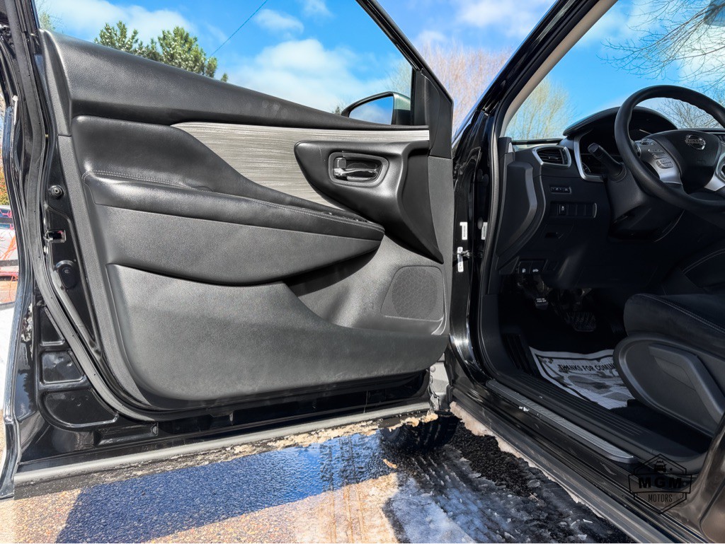 2018 Nissan Murano Image 9