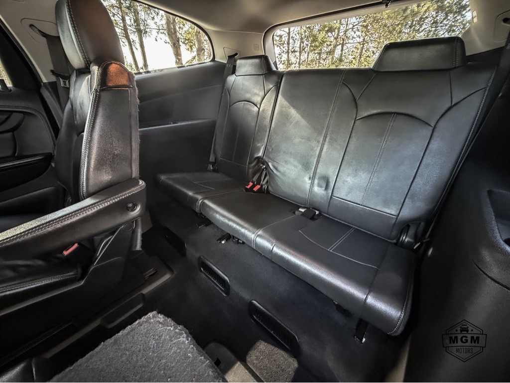 2016 Chevrolet Traverse Image 11