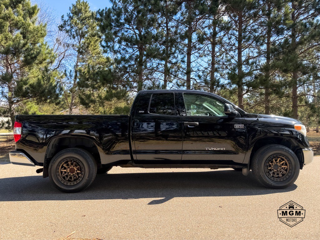 2015 Toyota Tundra Image 6