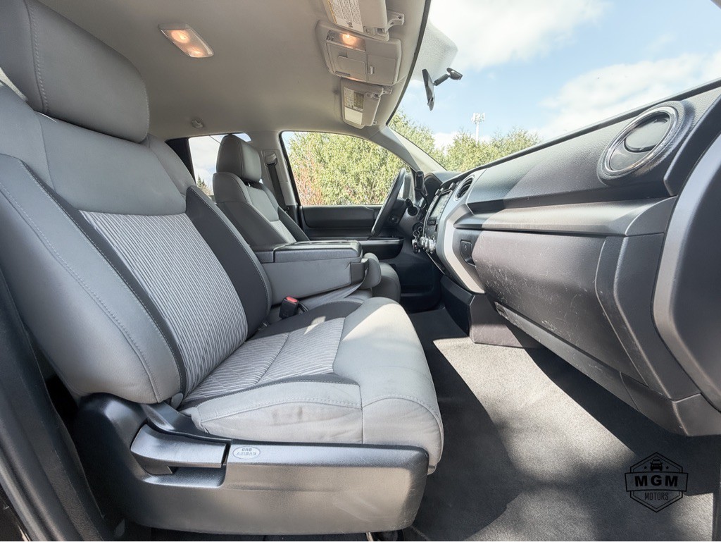 2015 Toyota Tundra Image 14