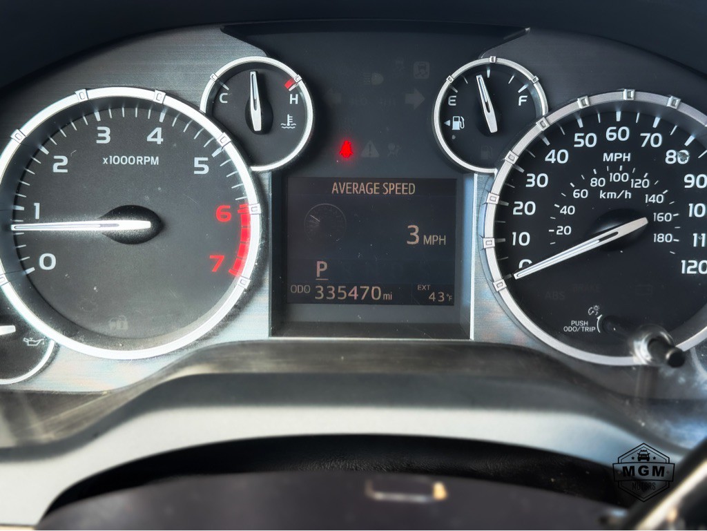 2015 Toyota Tundra Image 21