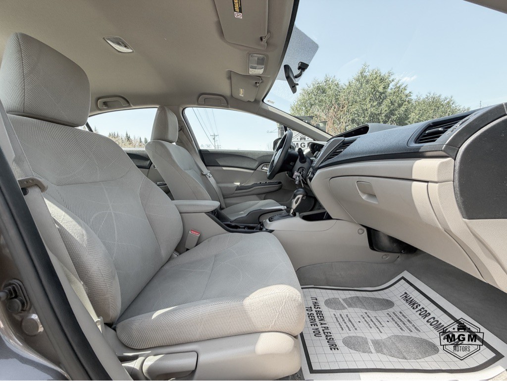 2012 Honda Civic Image 13