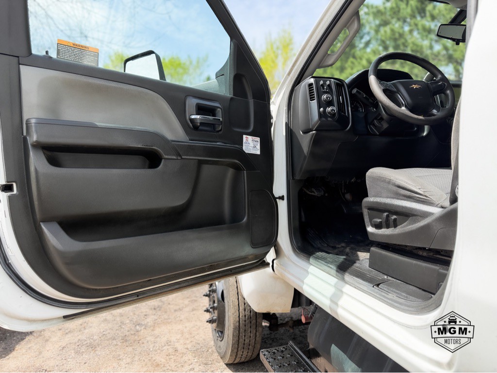 2021 Chevrolet Silverado 1500 Image 9