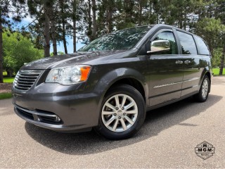 Image for 2016 Chrysler Town & Country Limited Platinum ID: 7389454