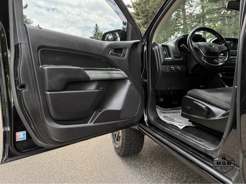 2016 Chevrolet Colorado Image 9