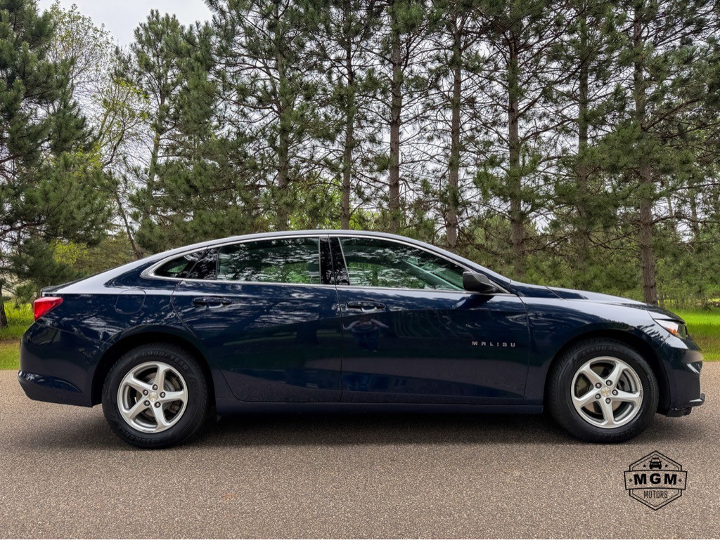 2018 Chevrolet Malibu Image 6