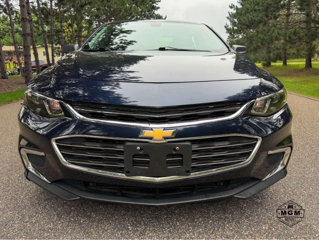2018 Chevrolet Malibu Image 8