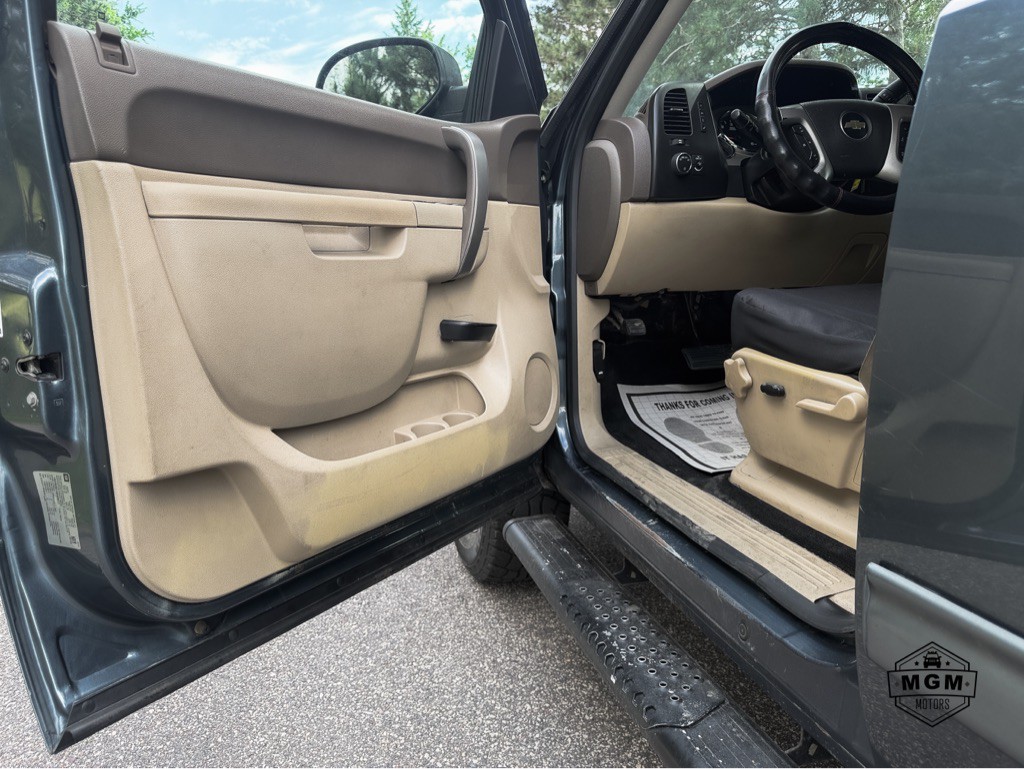 2012 Chevrolet Silverado 1500 Image 9