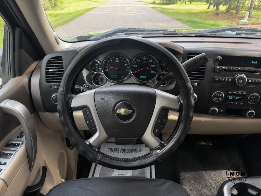 2012 Chevrolet Silverado 1500 Image 17